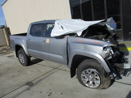 2016 TOYOTA TACOMA SR5 DOUBLE SILVER 3.5L AT 4WD Z17625